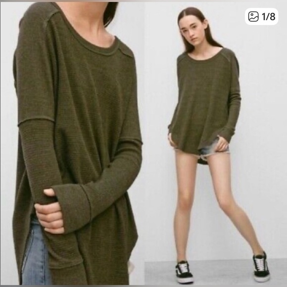 TNA Tops - Aritzia TNA Alder Olive Green Waffle Knit Long Sleeve Thermal Top